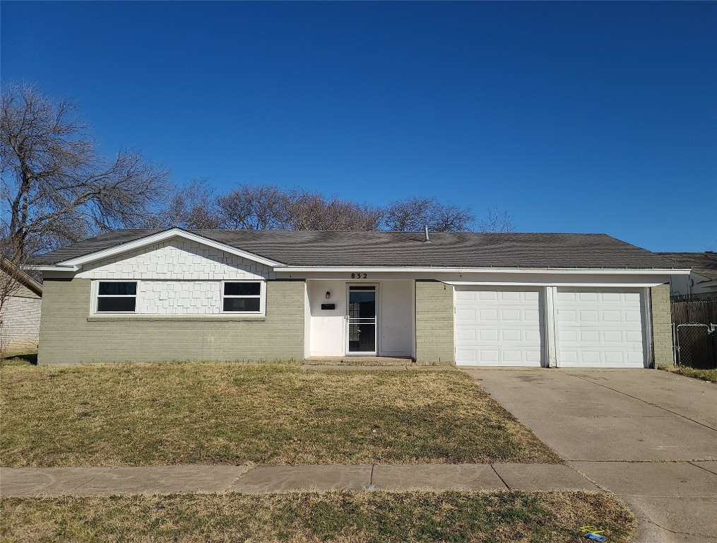 832 Colony Drive Crowley TX 76036