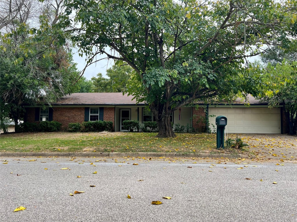 3308 Bogota Street Athens TX 75752