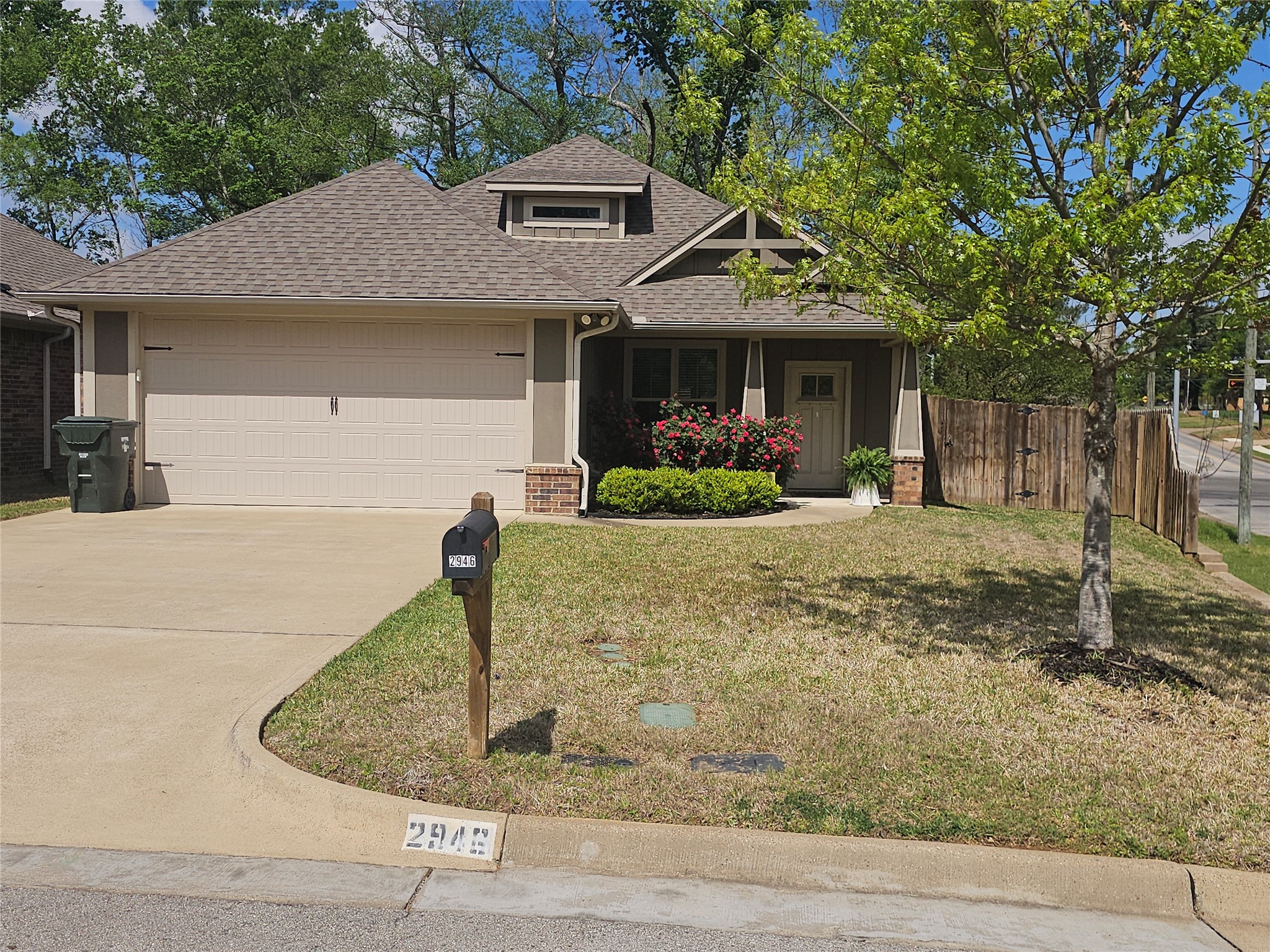 2946 Meadow Brook Trail Tyler TX 75701