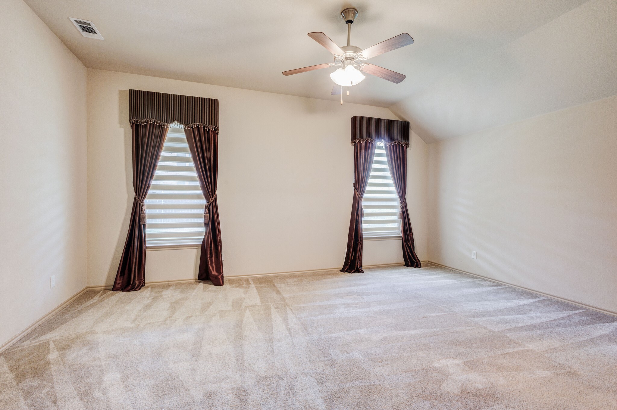 1004 Keats Drive Desoto TX 75115