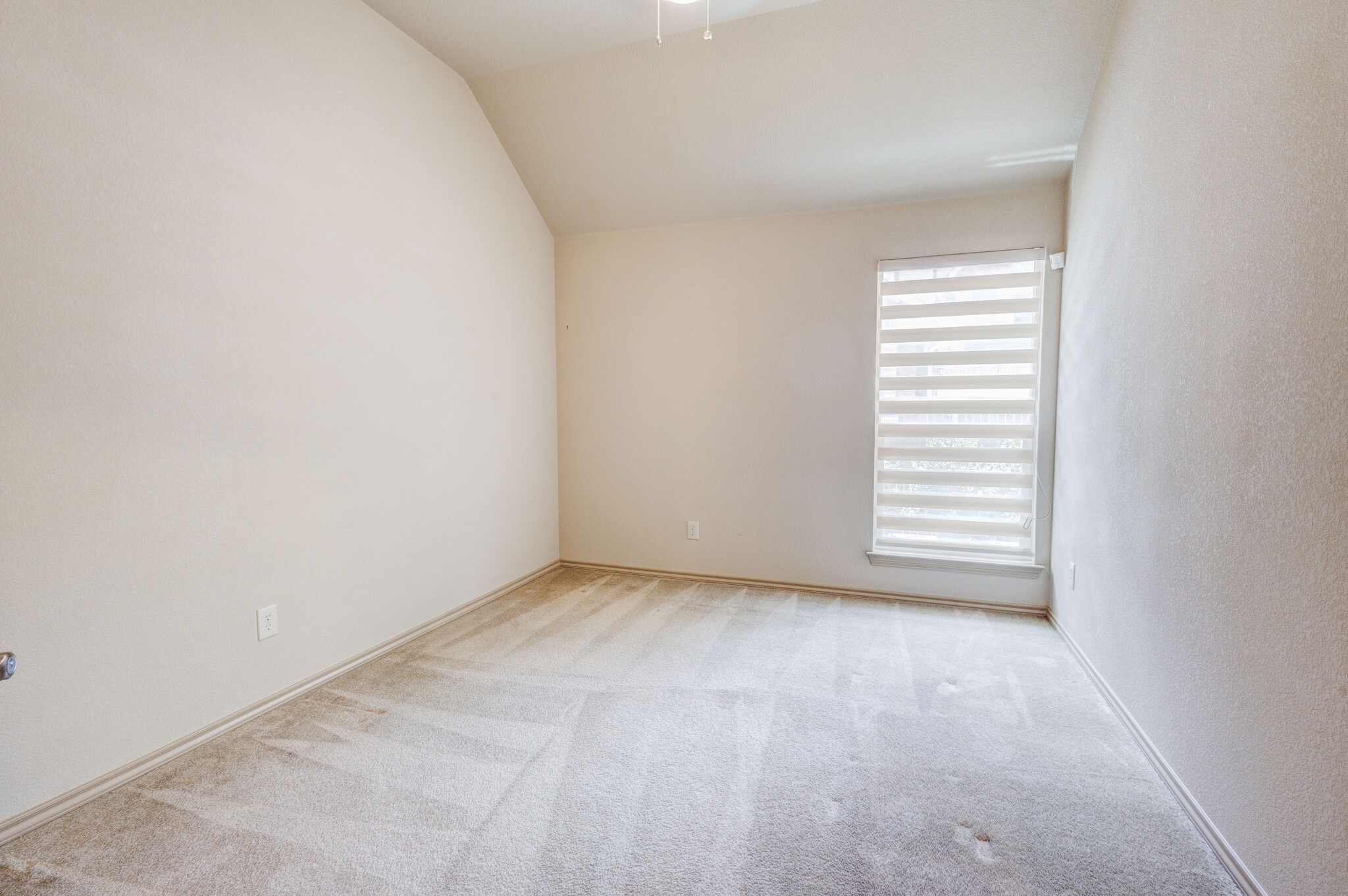 1004 Keats Drive Desoto TX 75115