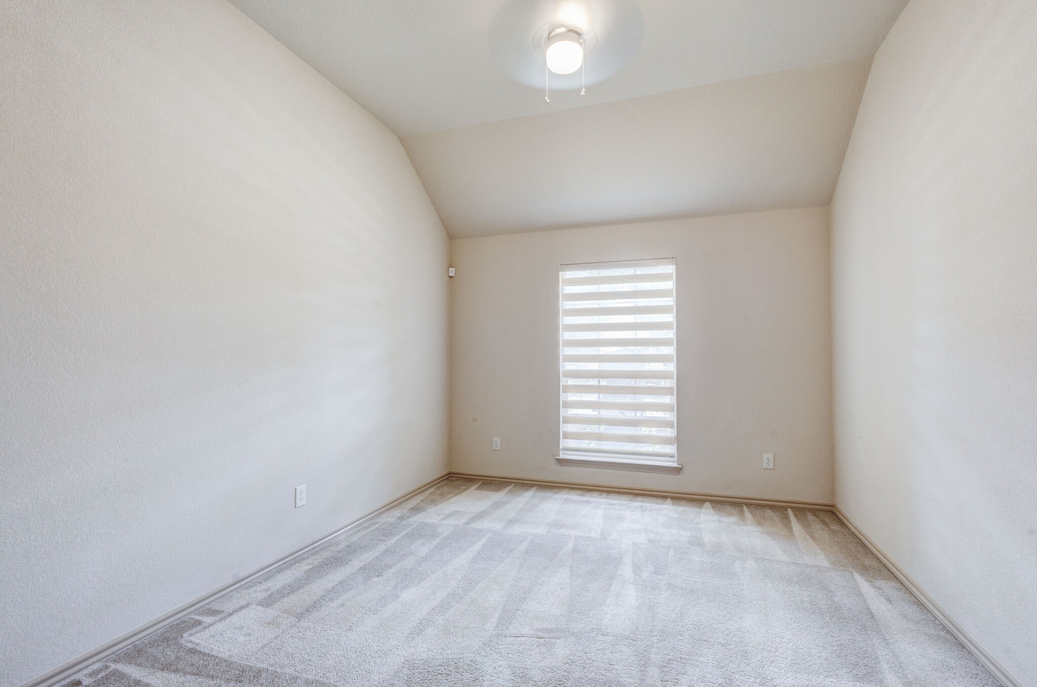 1004 Keats Drive Desoto TX 75115