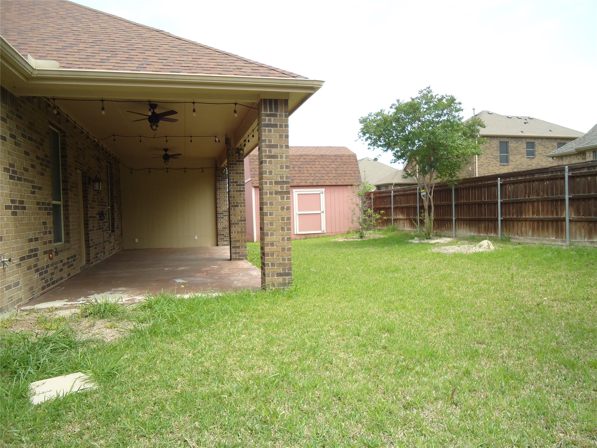 1004 Keats Drive Desoto TX 75115