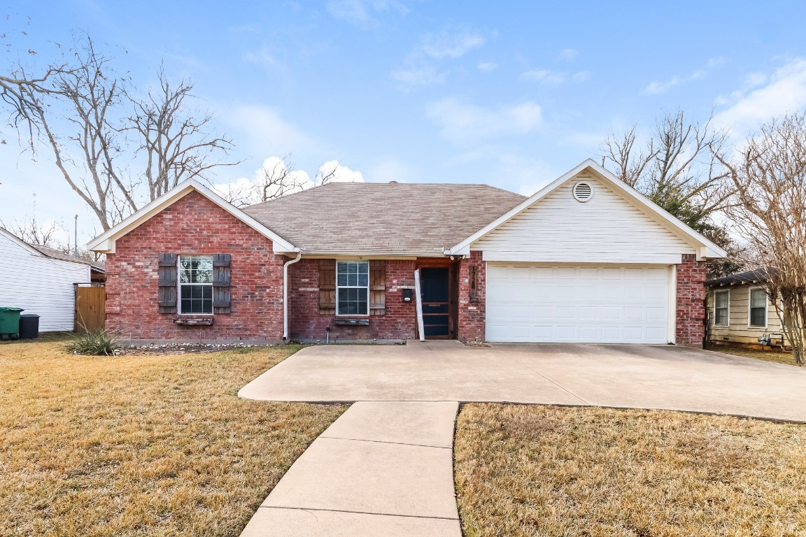 1728 Oakland Boulevard Fort Worth TX 76103