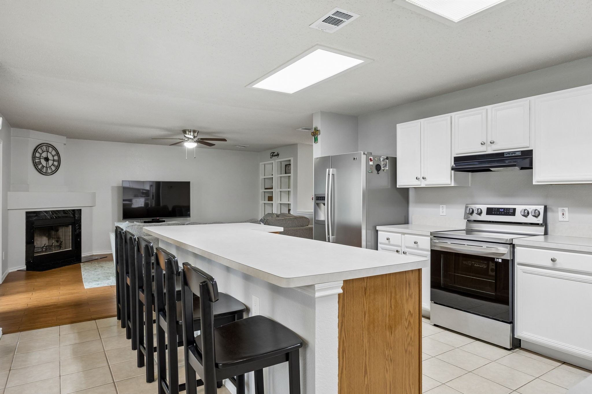 5325 Chessie Circle Haltom City TX 76137