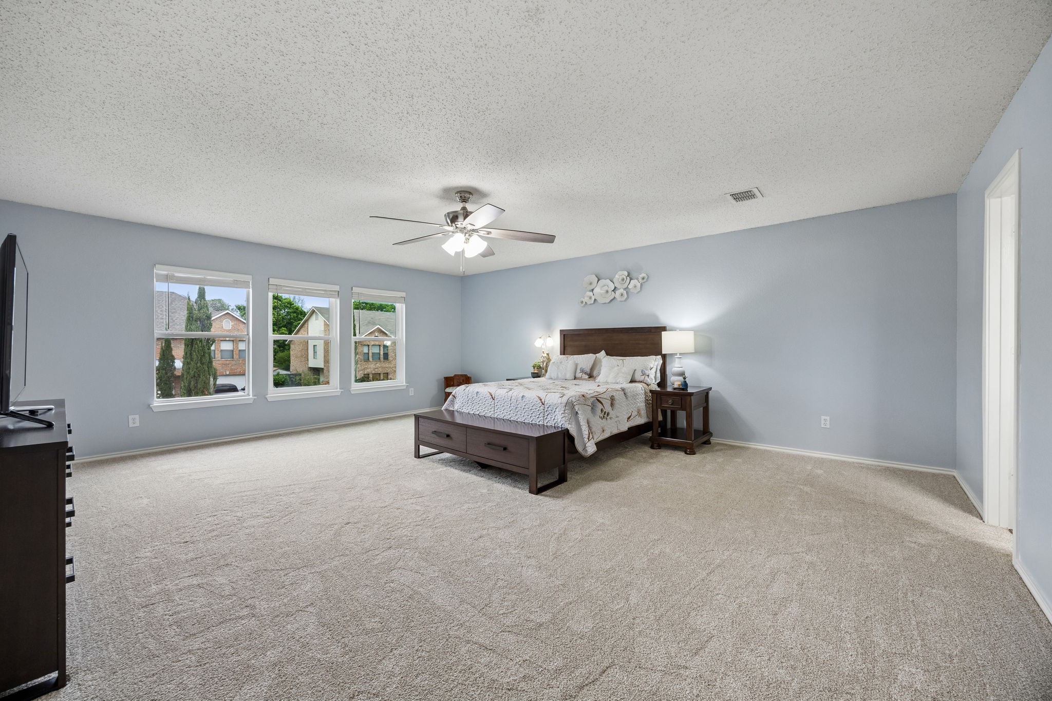 5325 Chessie Circle Haltom City TX 76137