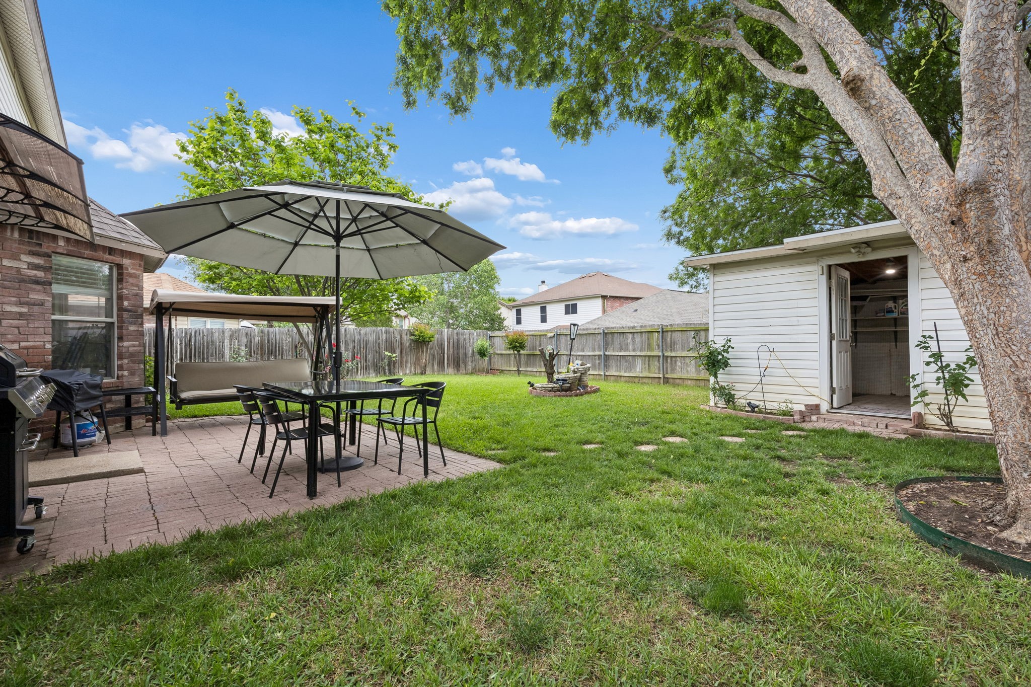 5325 Chessie Circle Haltom City TX 76137