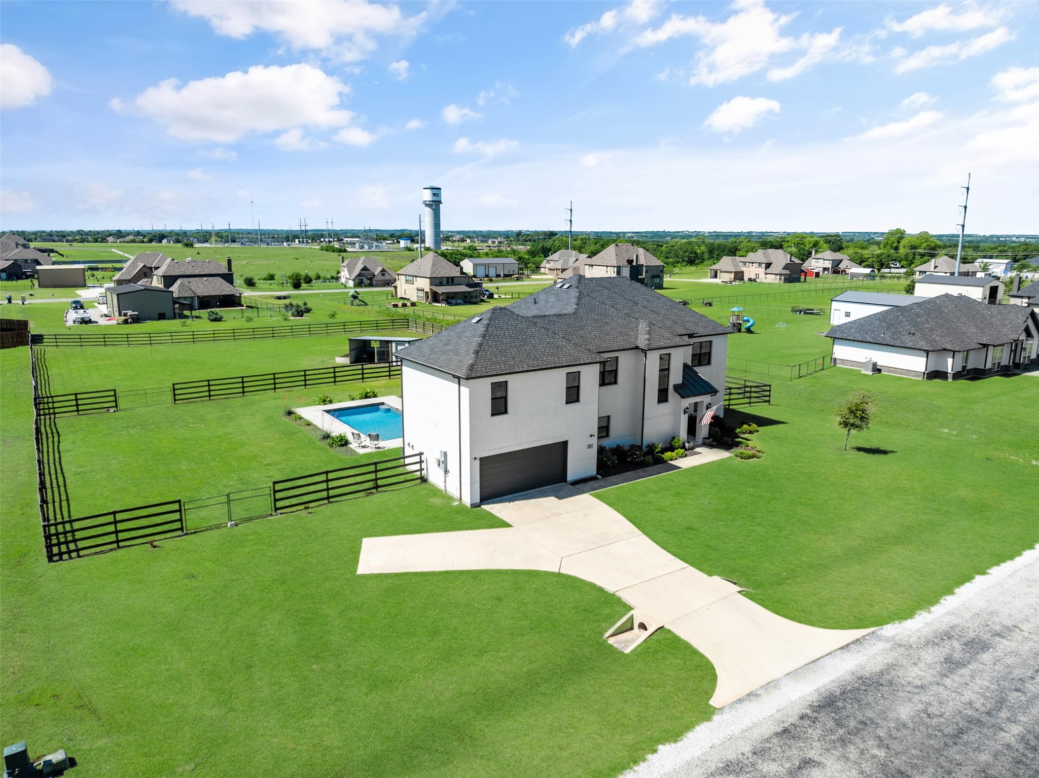 251 Redwood Drive Van Alstyne TX 75495