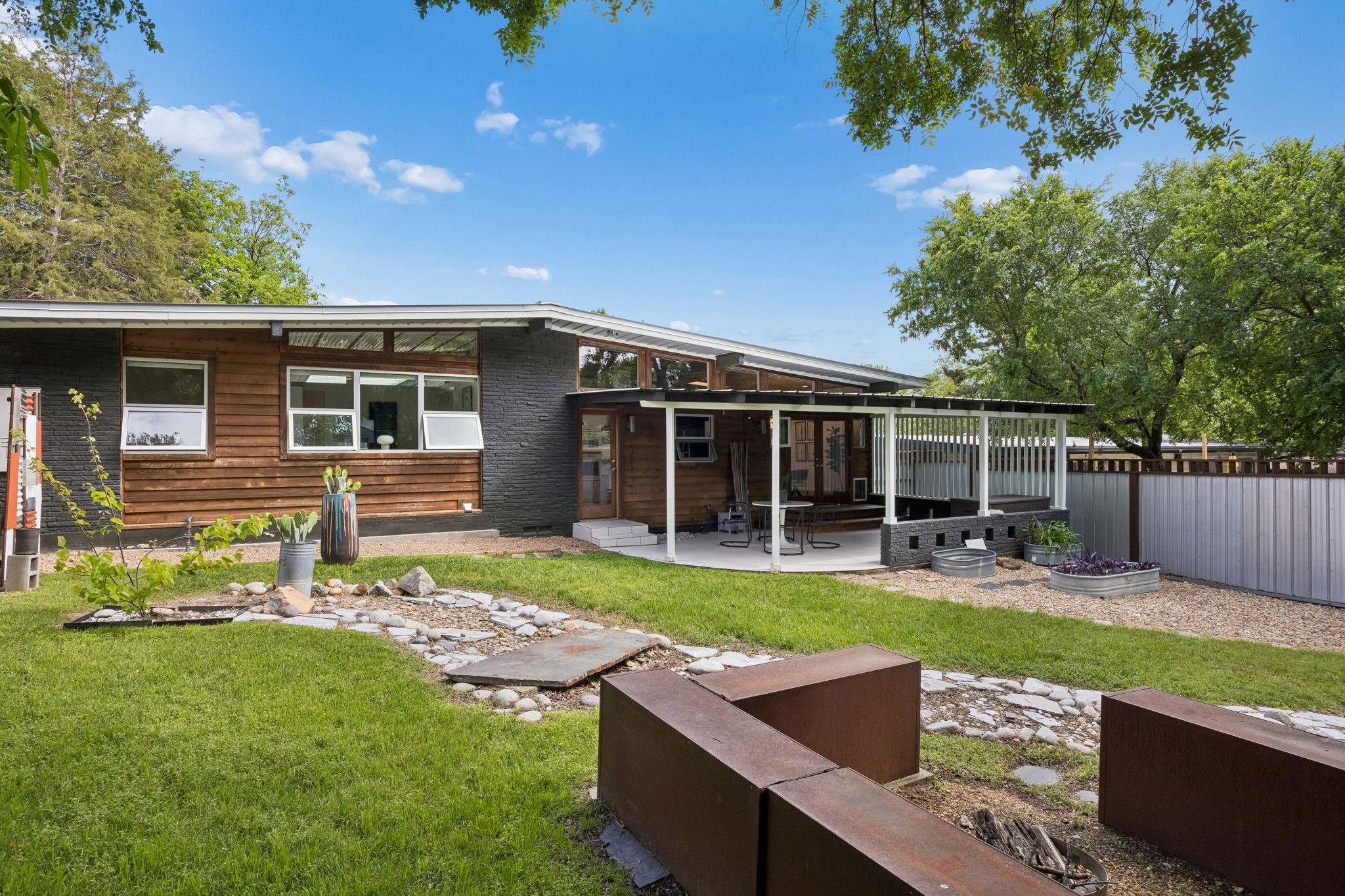 8719 Stanwood Drive Dallas TX 75228