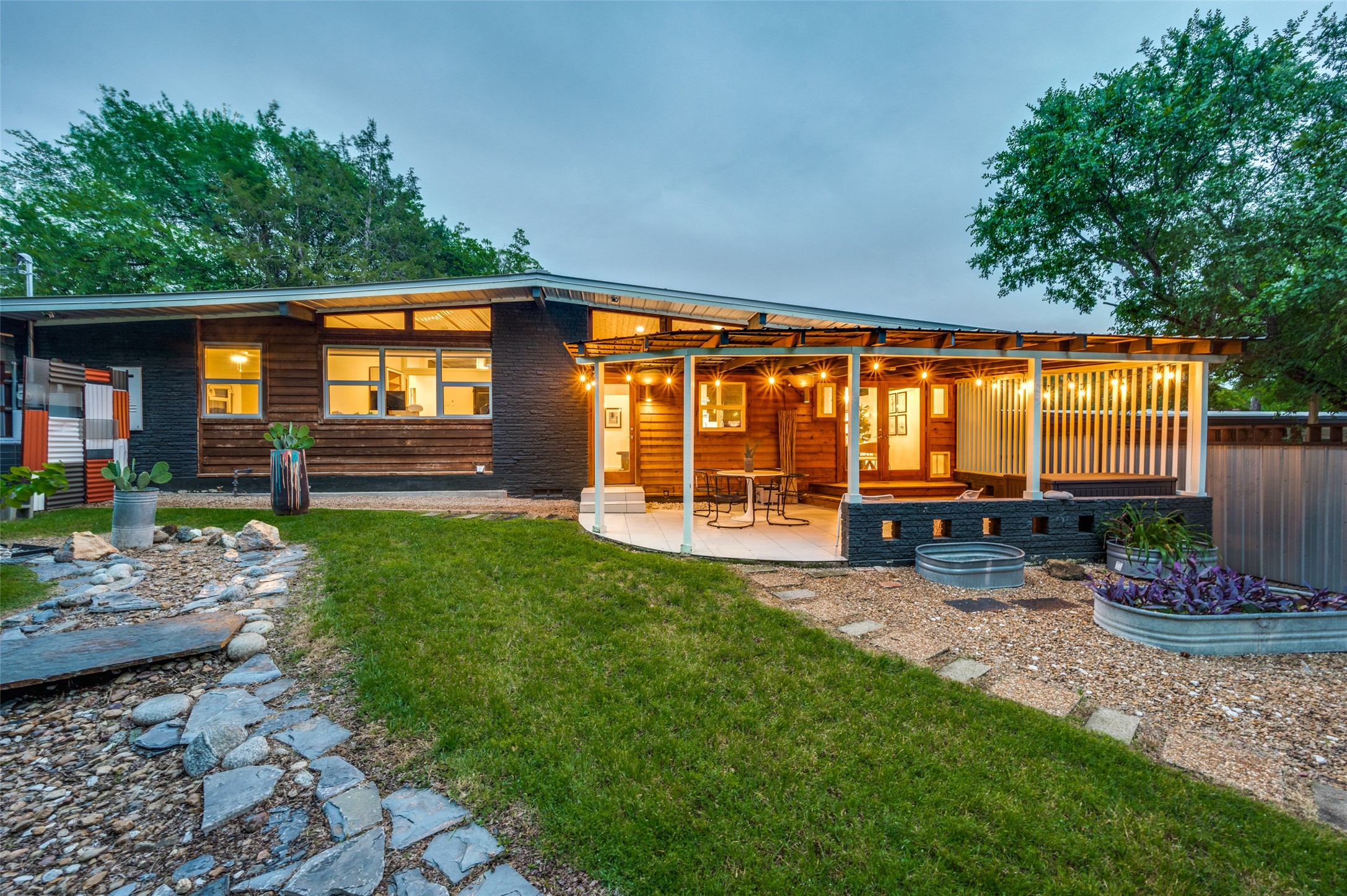 8719 Stanwood Drive Dallas TX 75228
