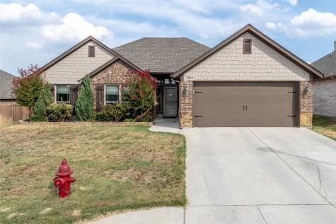 1829 Town Creek Circle Weatherford TX 76086