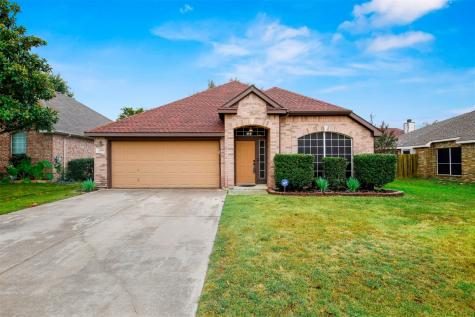 4319 Eric Street Grand Prairie TX 75052