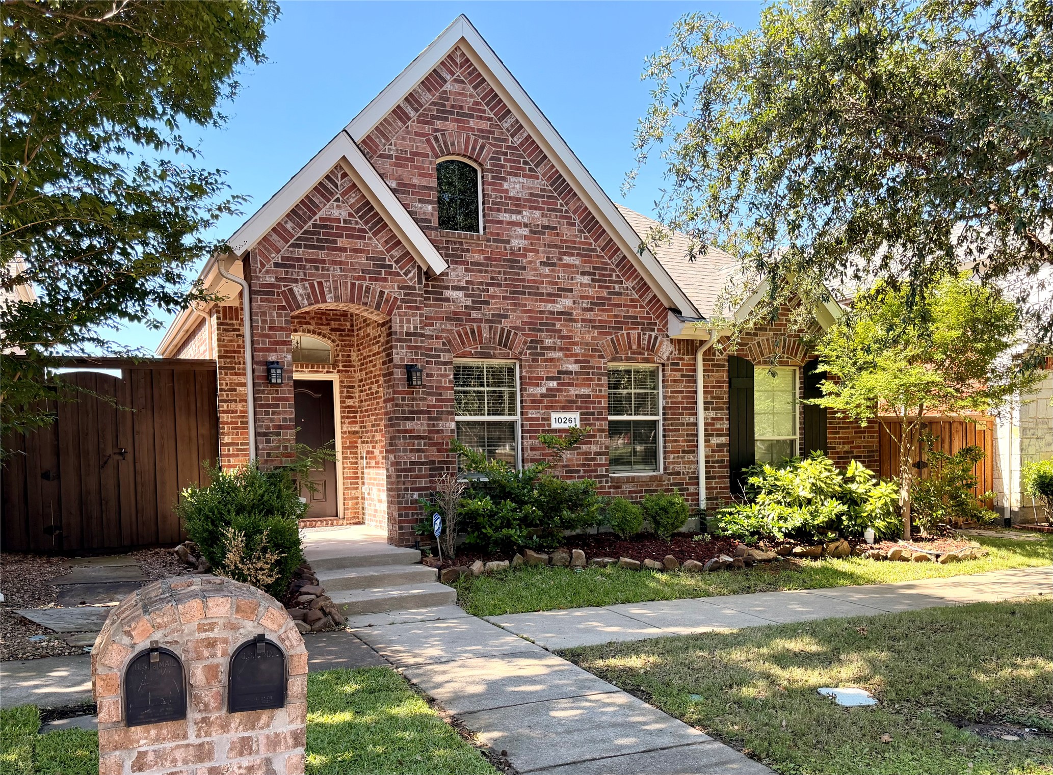 10261 Limbercost Lane Frisco TX 75035