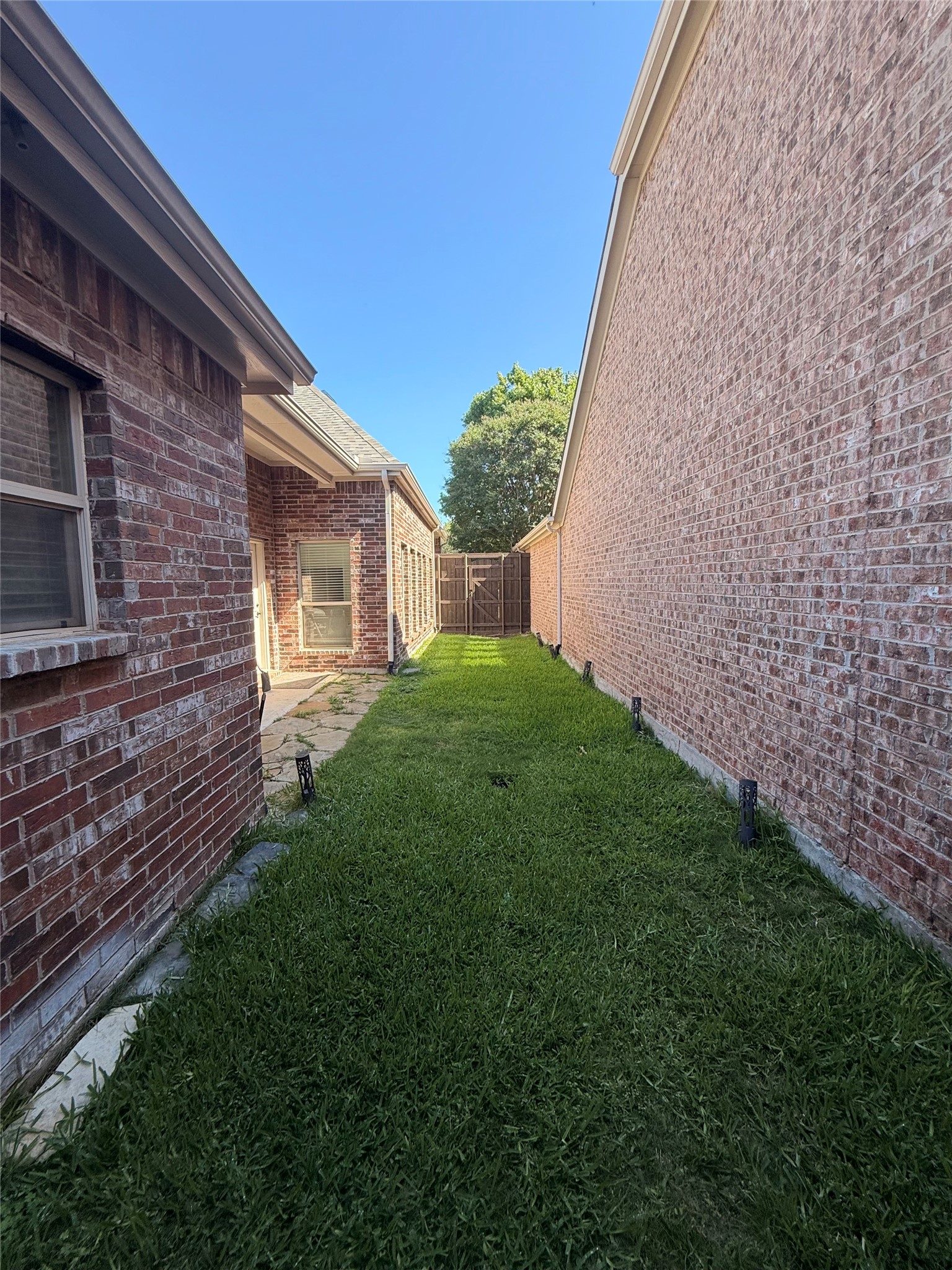 10261 Limbercost Lane Frisco TX 75035