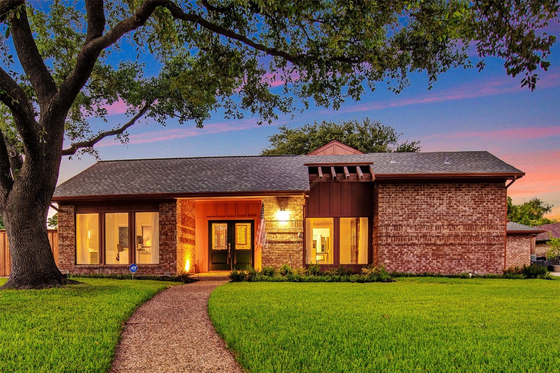 3605 Tennis Place Plano TX 75075