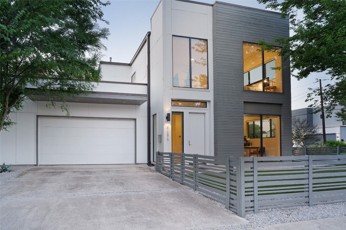 4685 Deere Street Dallas TX 75204