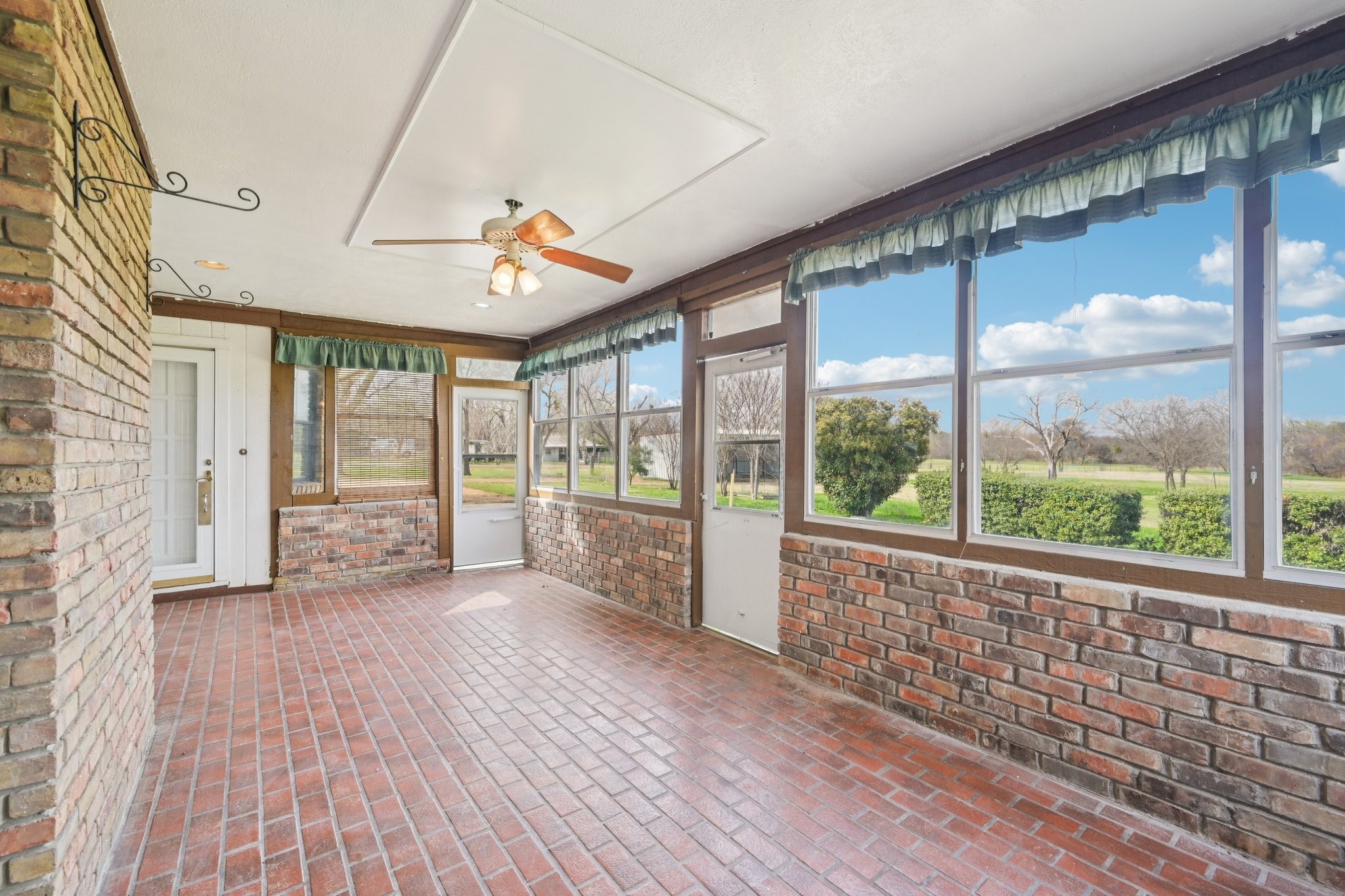 4903 Sachse Road Sachse TX 75048