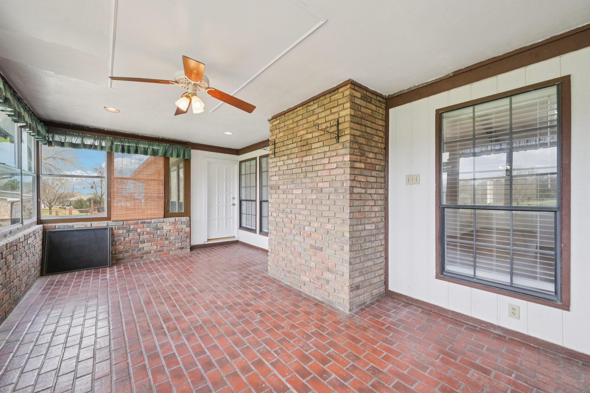 4903 Sachse Road Sachse TX 75048