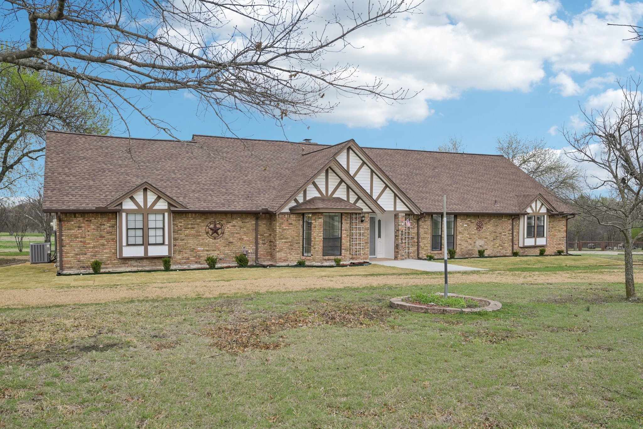 4903 Sachse Road Sachse TX 75048