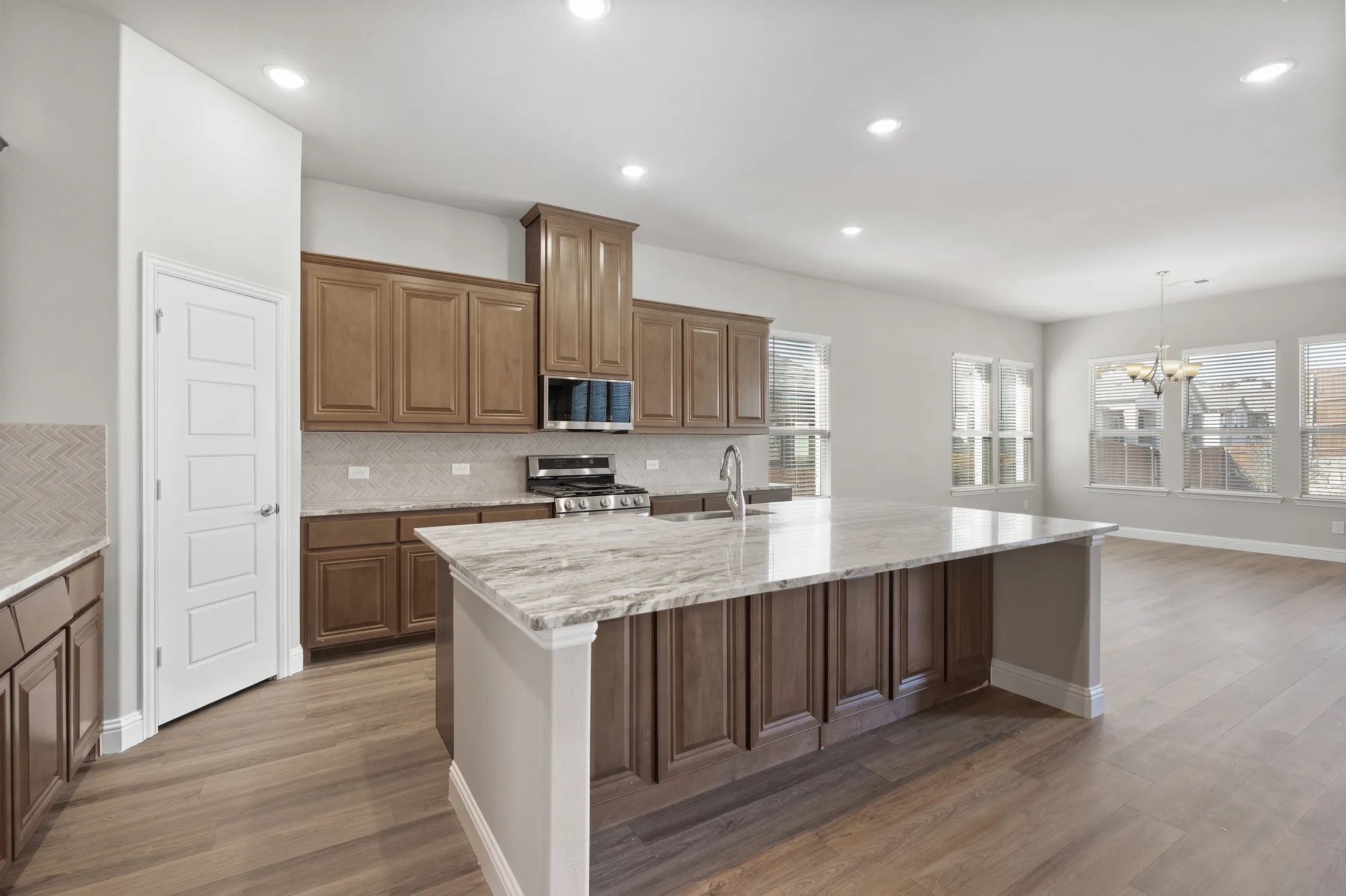 2905 Chert Court Sherman TX 75092