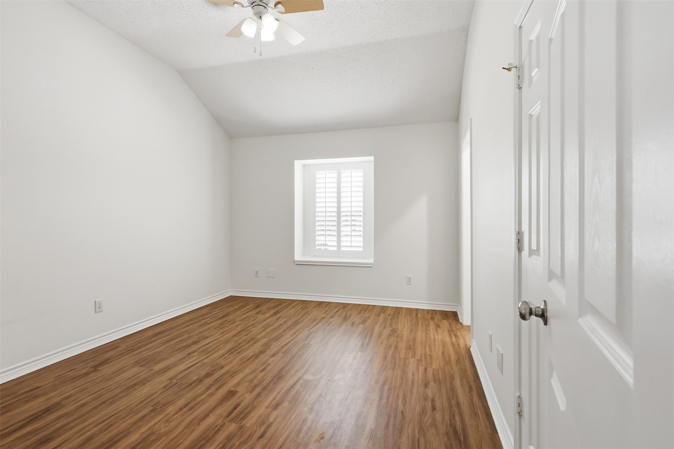 6806 Burning Bush Sachse TX 75048