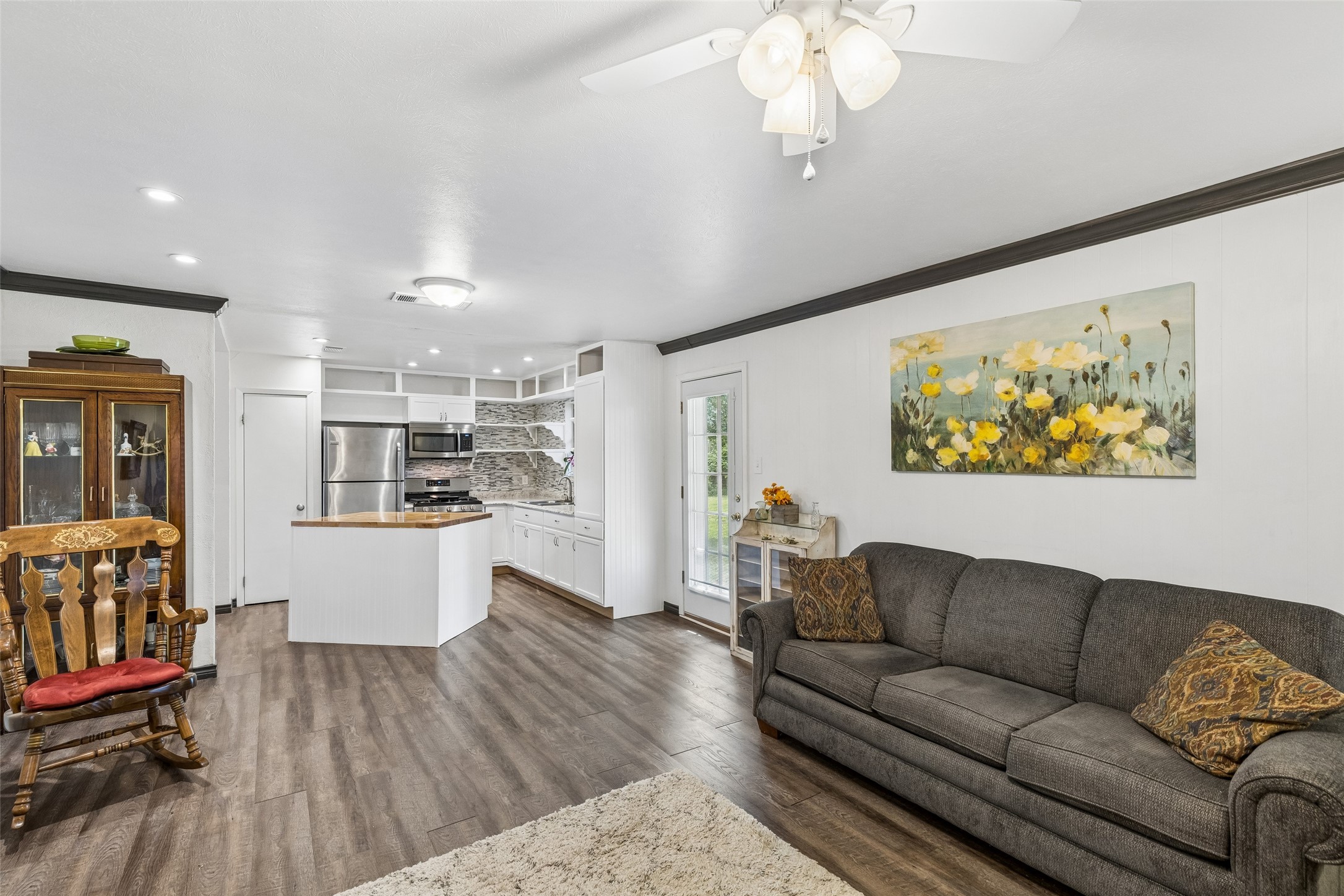 500 E Bovell Street Crowley TX 76036