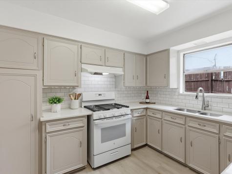 904 Aluminum Plant Road Rockwall TX 75087