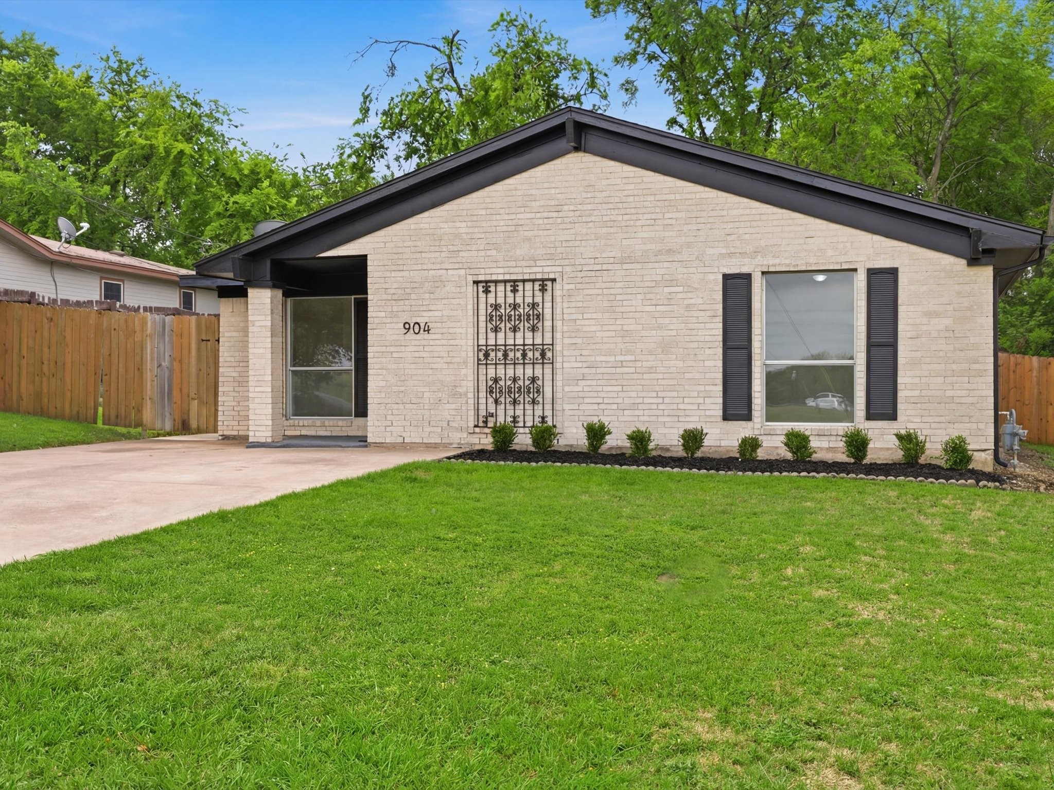 904 Aluminum Plant Road Rockwall TX 75087