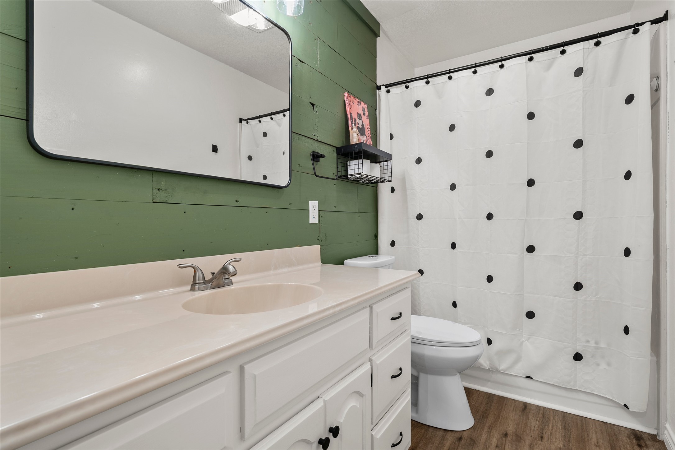 141 Bonham Drive Hewitt TX 76643