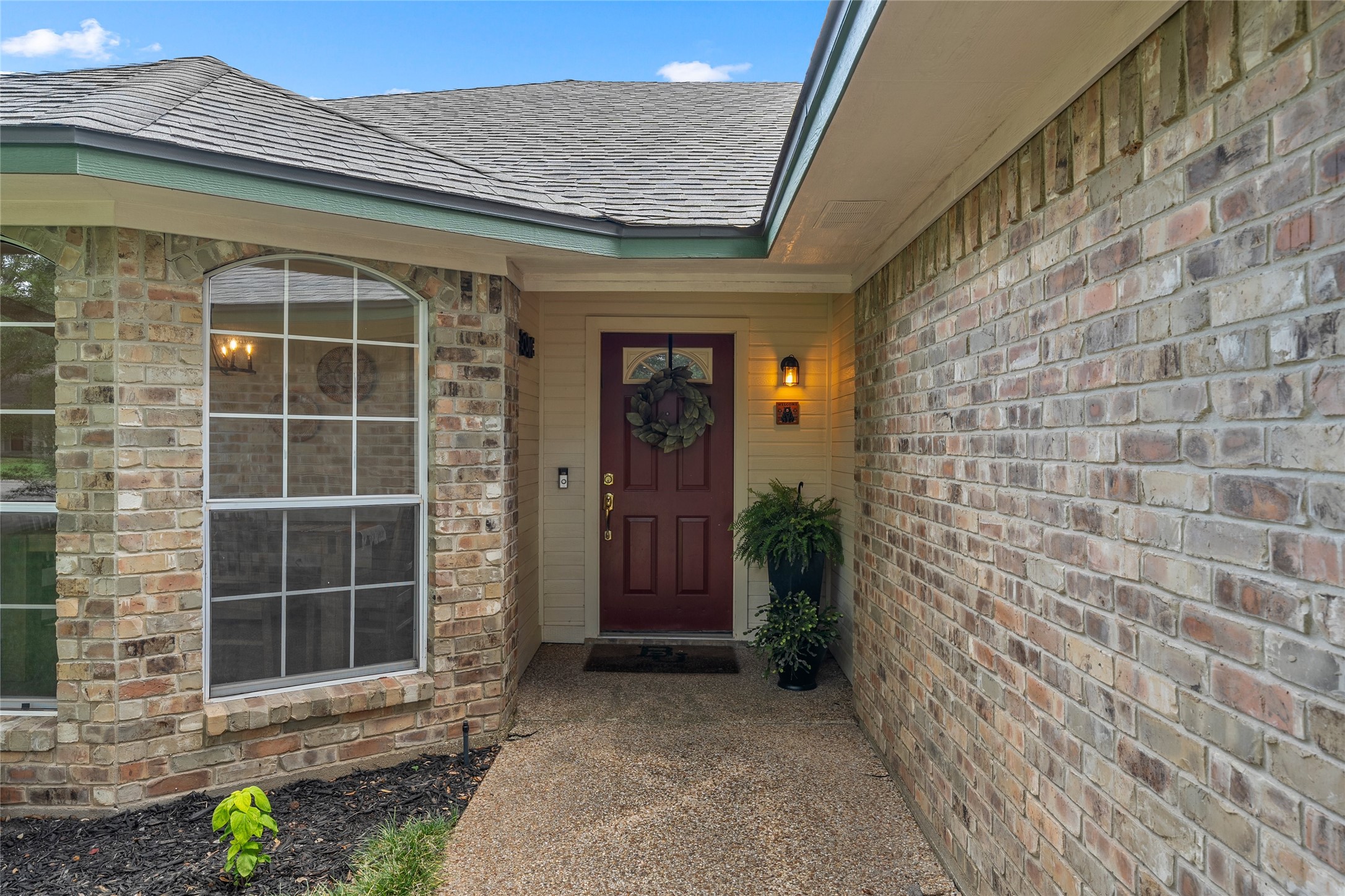 141 Bonham Drive Hewitt TX 76643