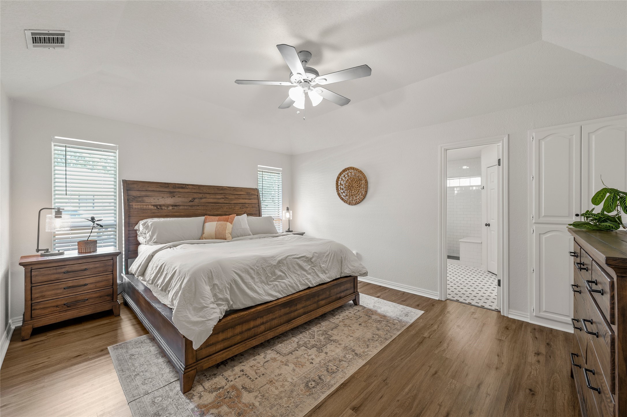 141 Bonham Drive Hewitt TX 76643
