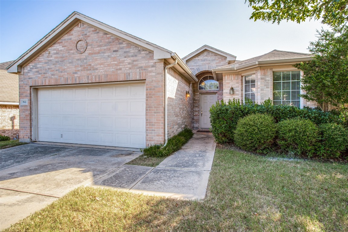 7041 Chapelridge Drive Dallas TX 75249