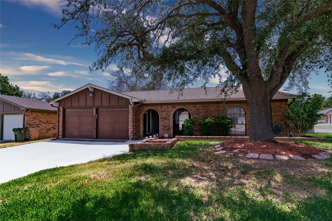 1000 Judy Lynn Drive Arlington TX 76014