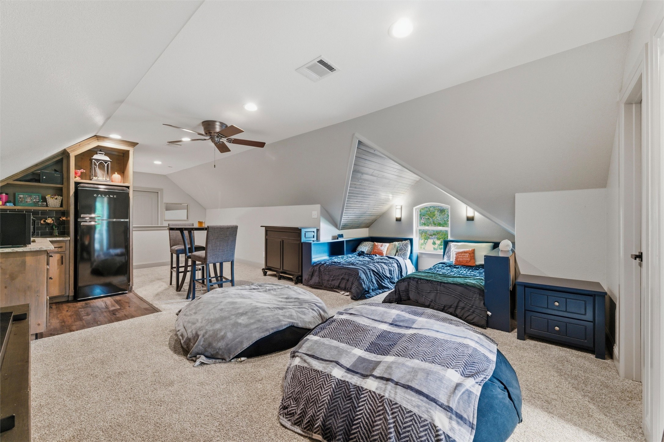 6561 County Road 423 Grandview TX 76050