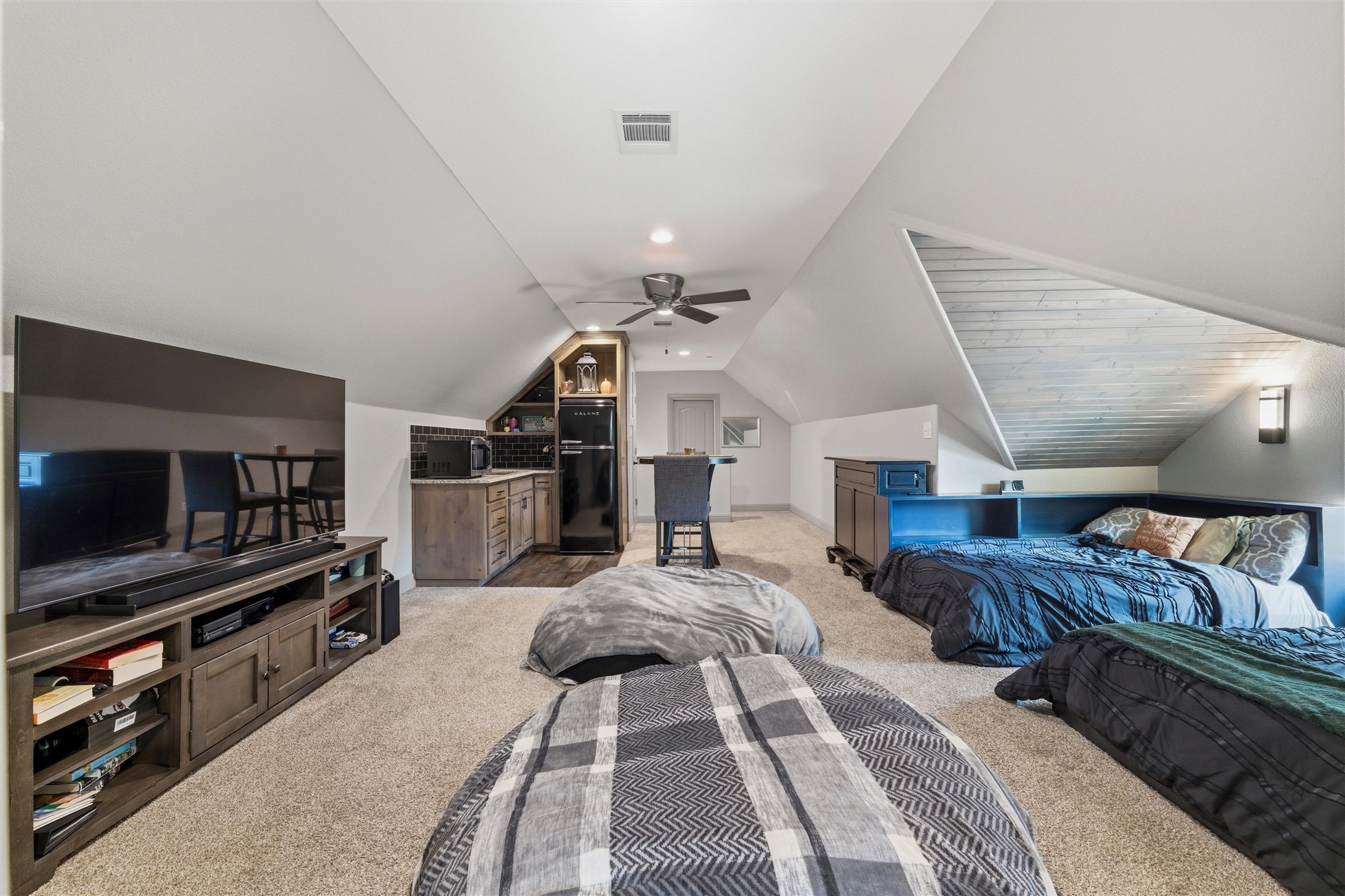 6561 County Road 423 Grandview TX 76050