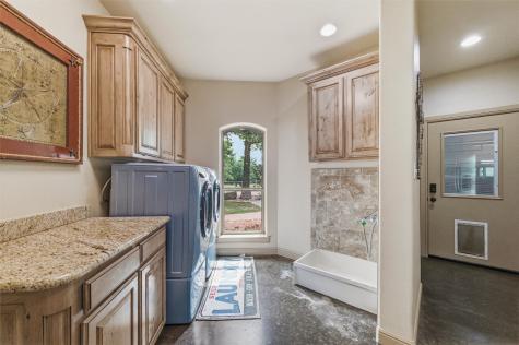 6561 County Road 423 Grandview TX 76050