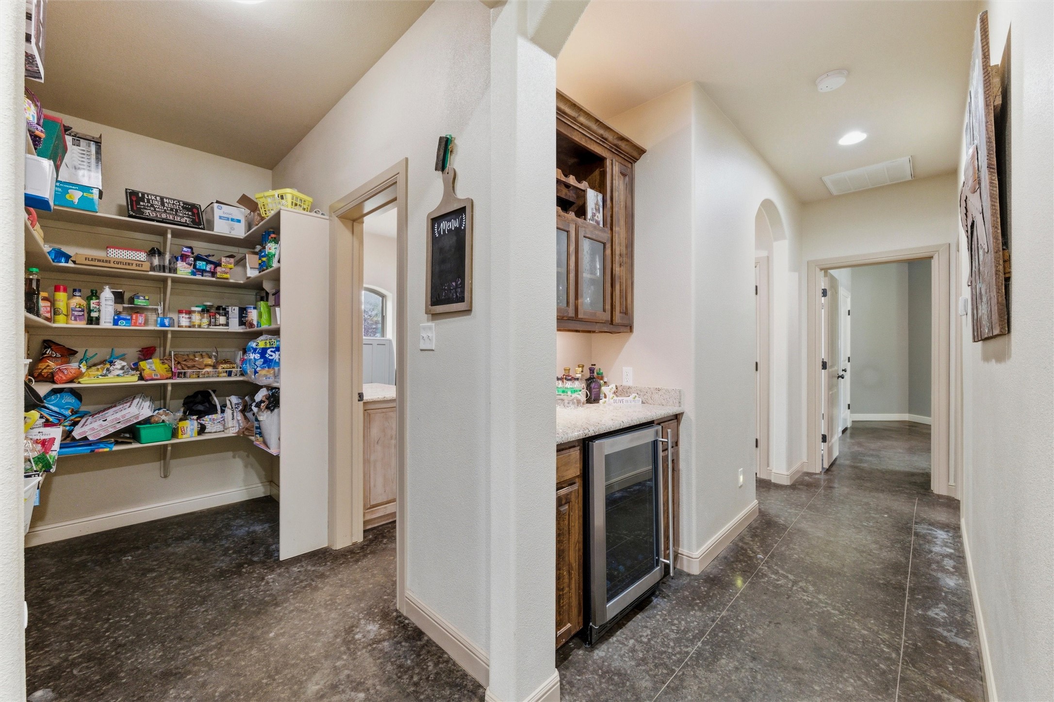 6561 County Road 423 Grandview TX 76050