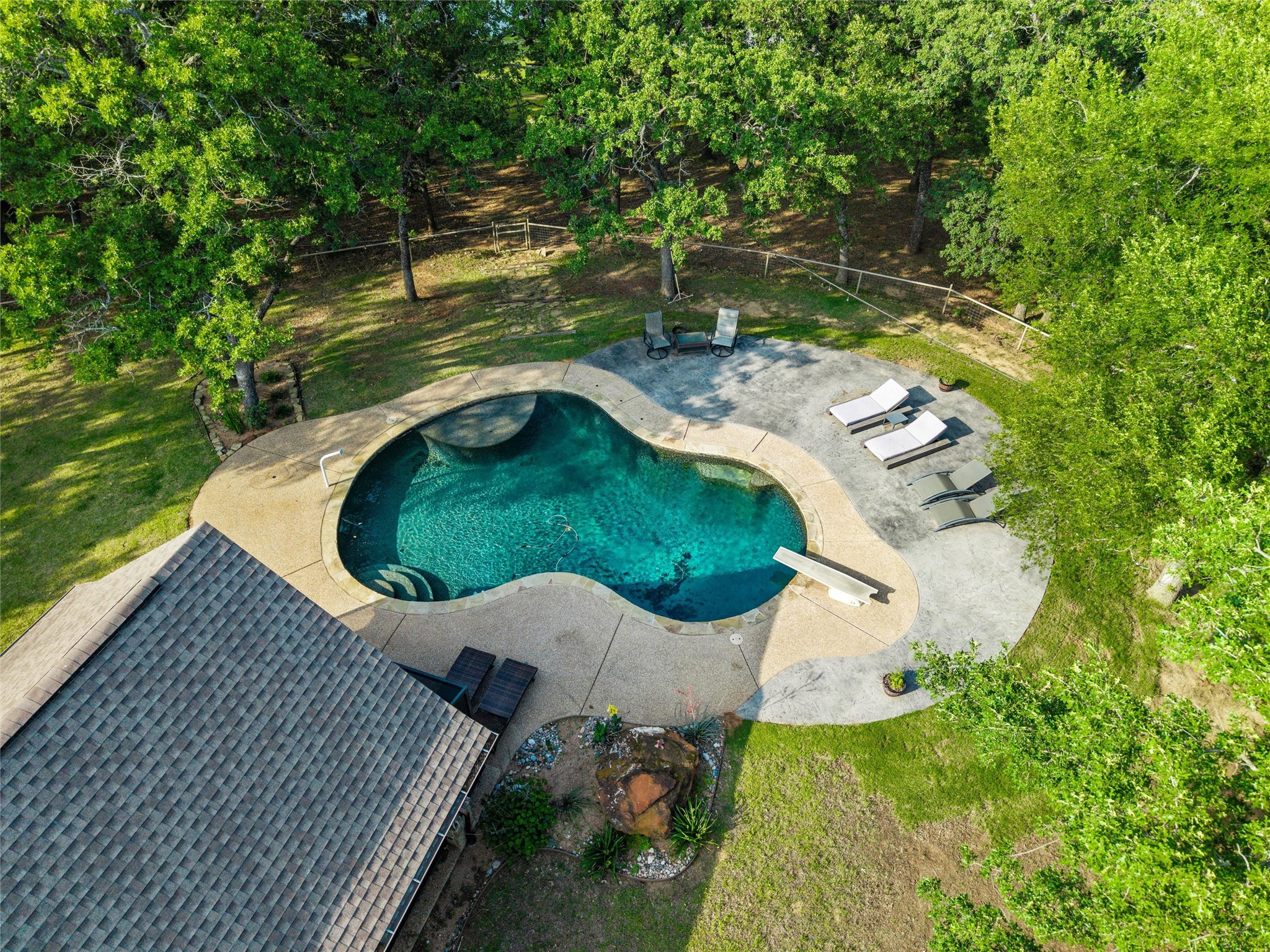 6561 County Road 423 Grandview TX 76050