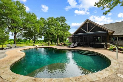 6561 County Road 423 Grandview TX 76050