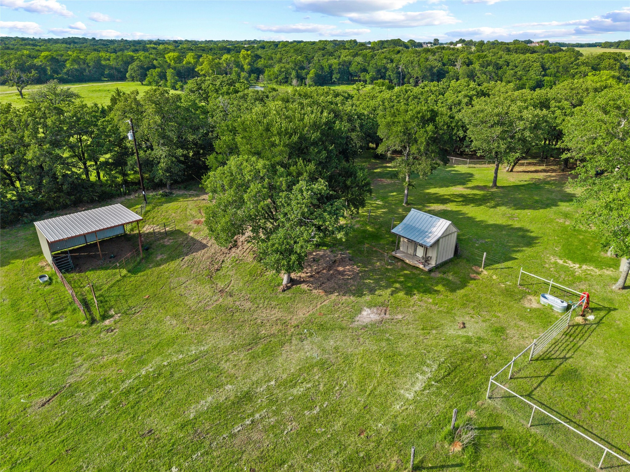 6561 County Road 423 Grandview TX 76050