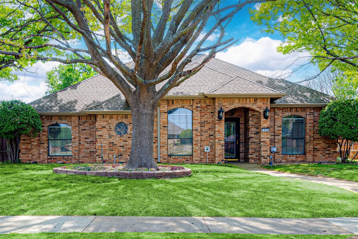 1800 Tawakoni Lane Plano TX 75075