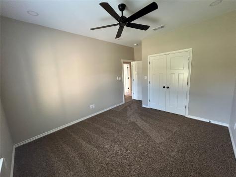 1501 W 6 Th Street Mcgregor TX 76657