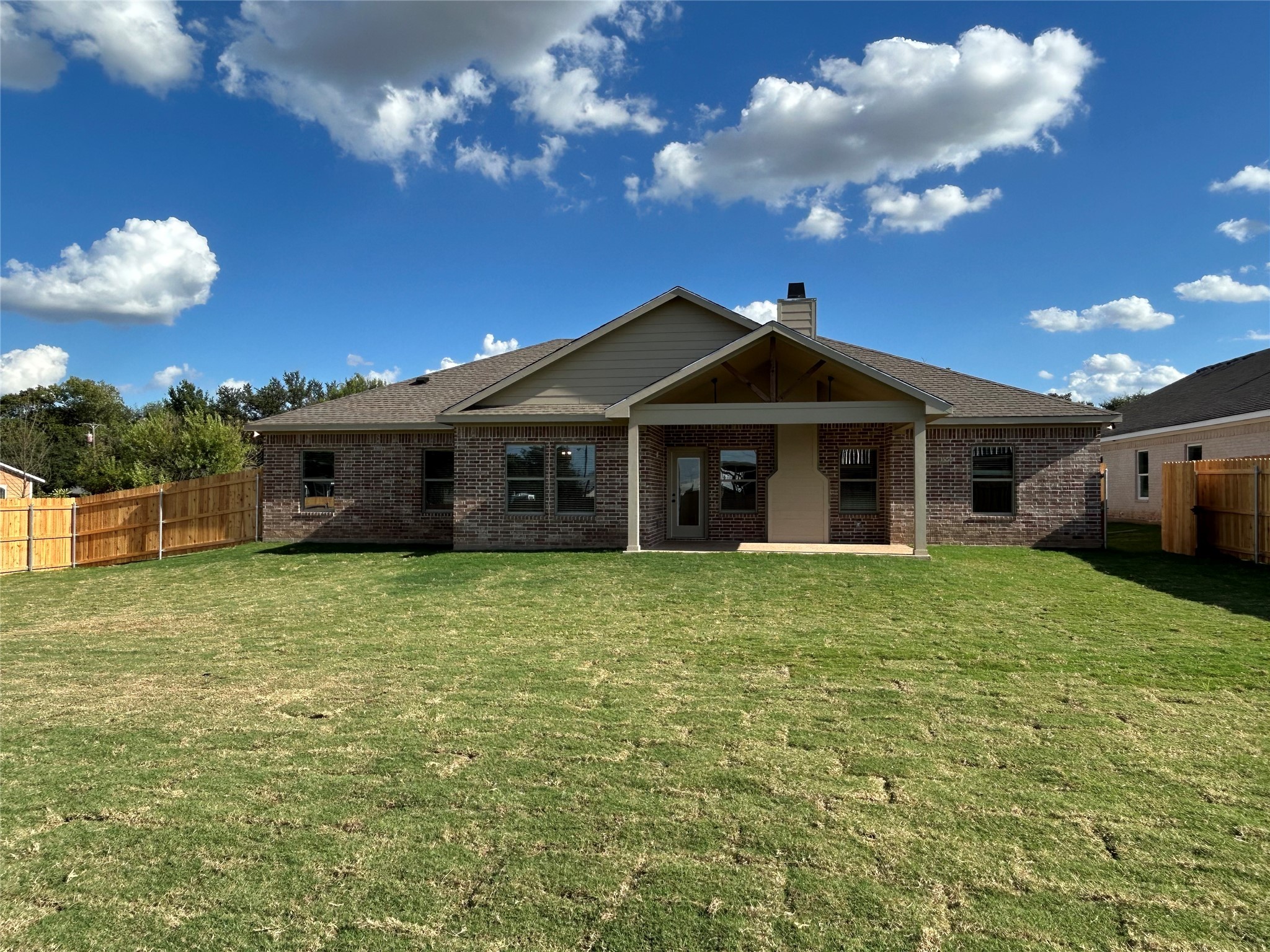 1501 W 6 Th Street Mcgregor TX 76657