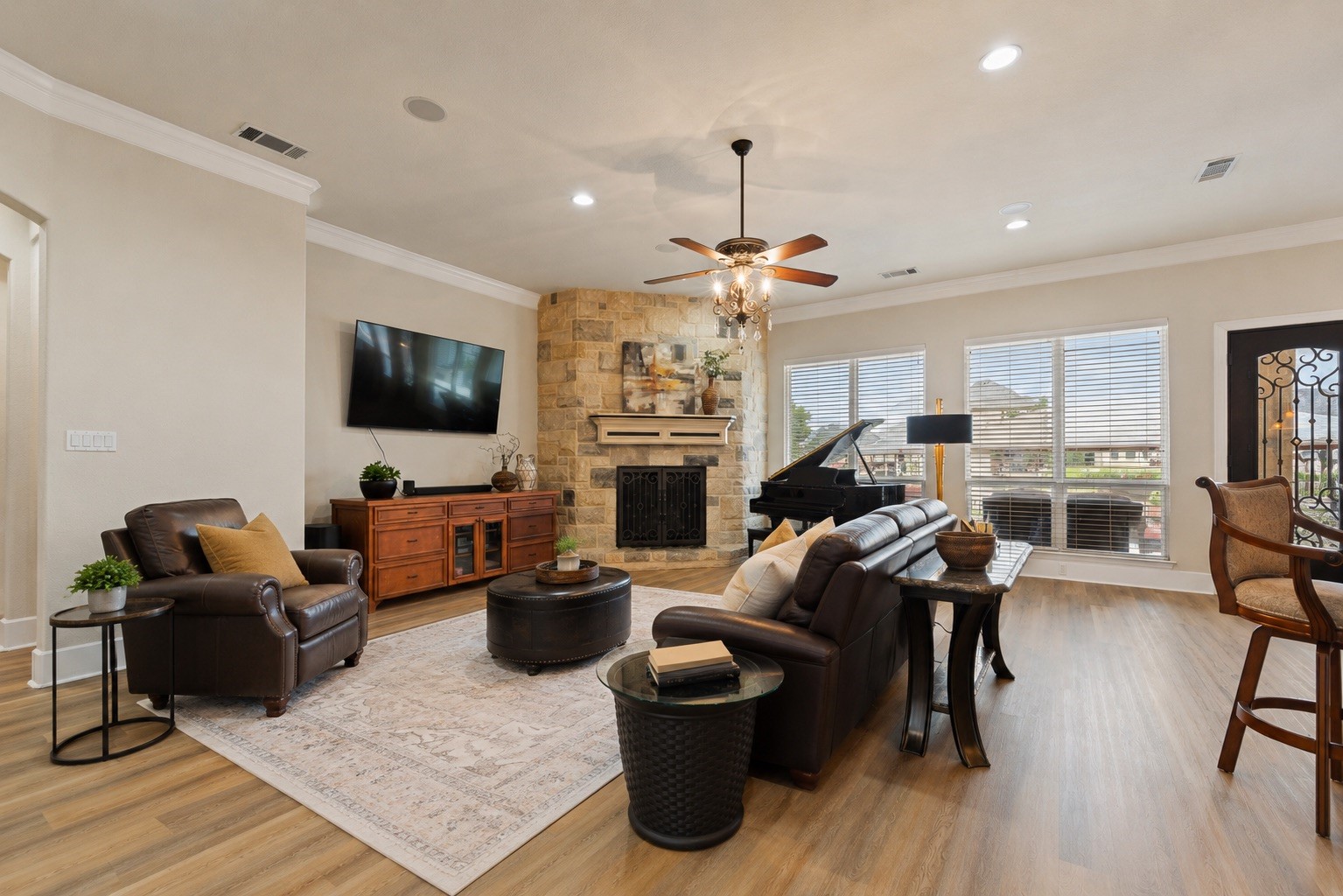 2705 Harborside Drive Granbury TX 76048