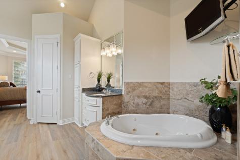 2705 Harborside Drive Granbury TX 76048