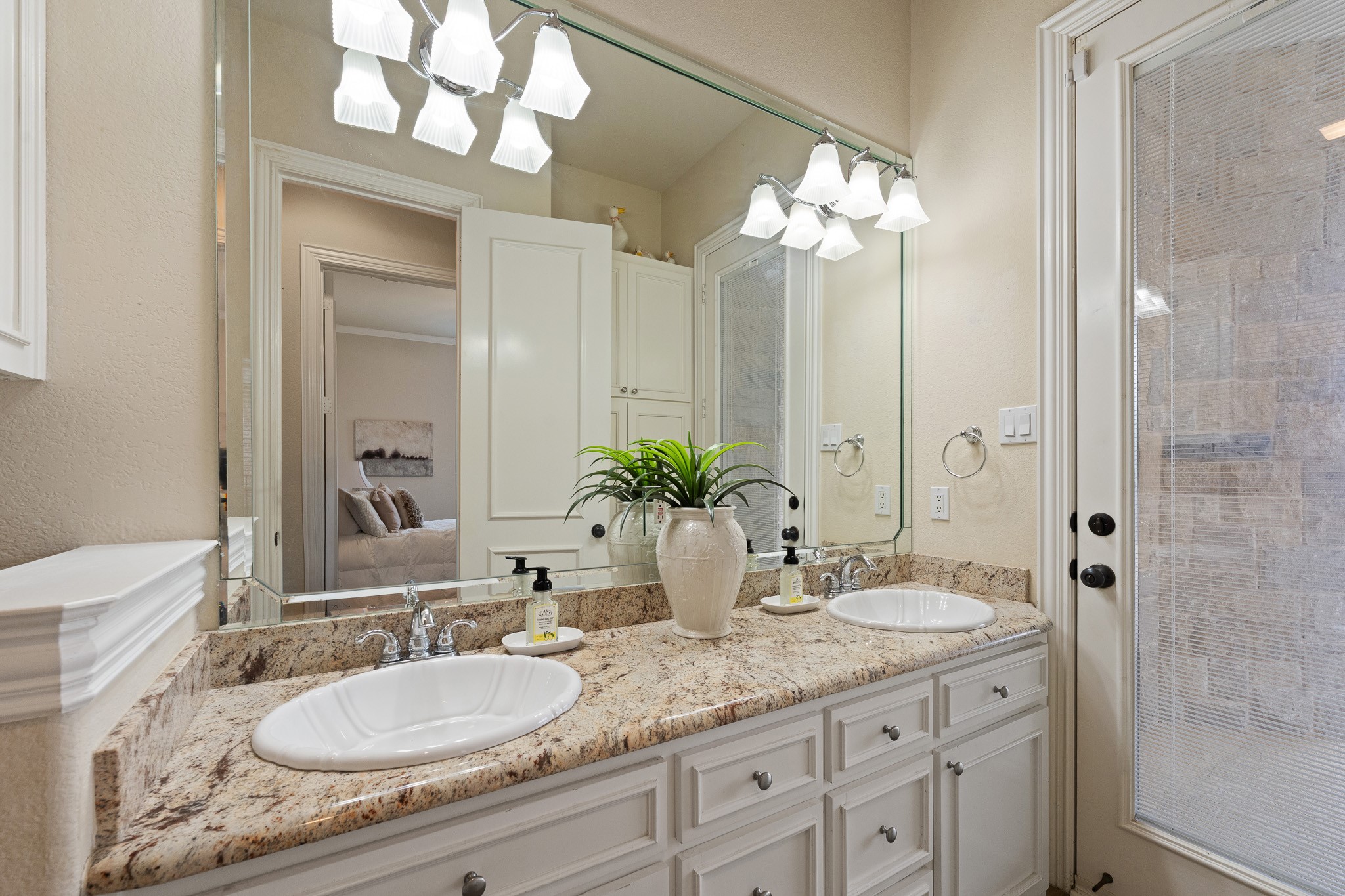 2705 Harborside Drive Granbury TX 76048