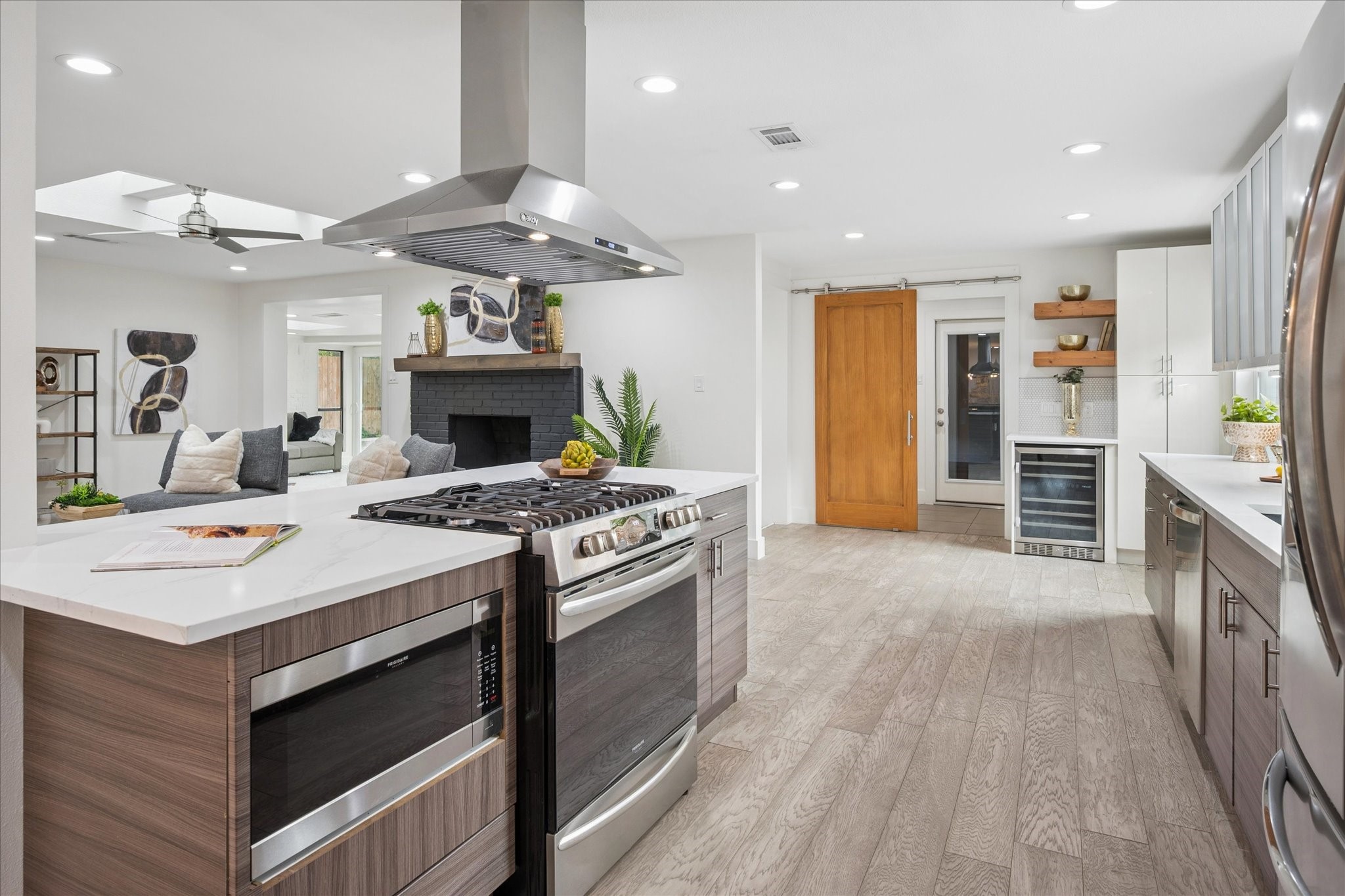 3312 Camelot Drive Dallas TX 75229