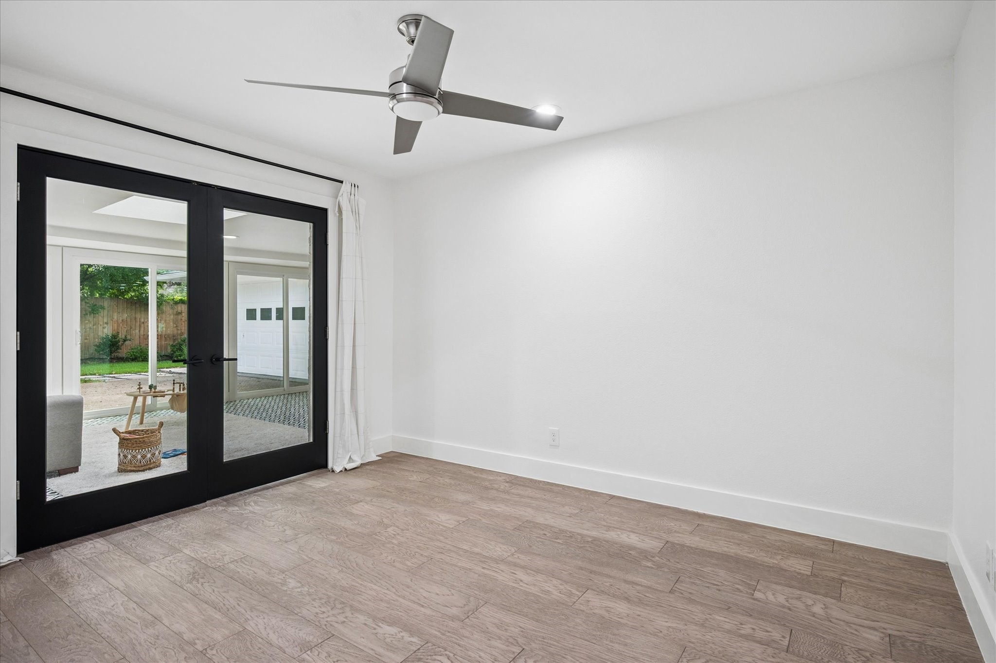 3312 Camelot Drive Dallas TX 75229