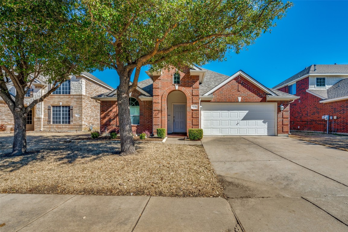 7148 Senda Grand Prairie TX 75054