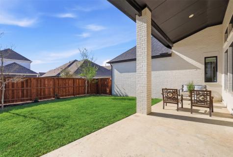 2209 Sandrellan Street Fort Worth TX 76008